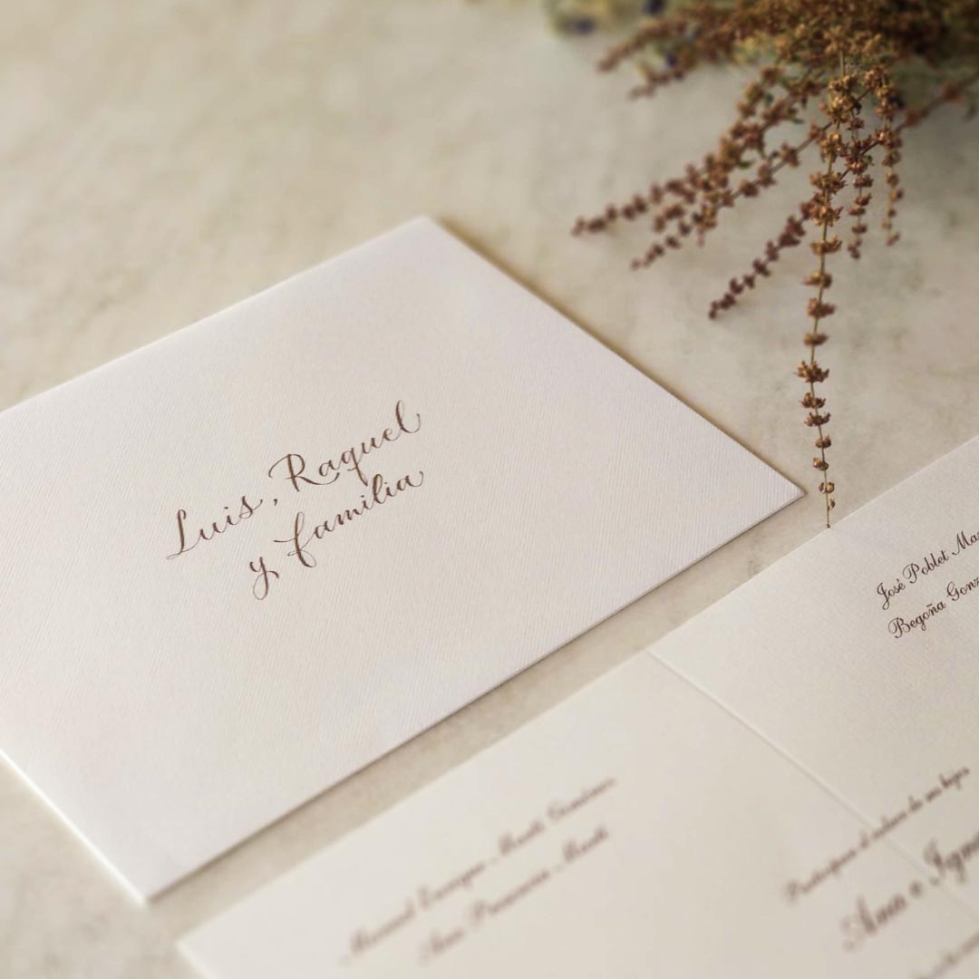 Caligrafía para invitaciones de boda